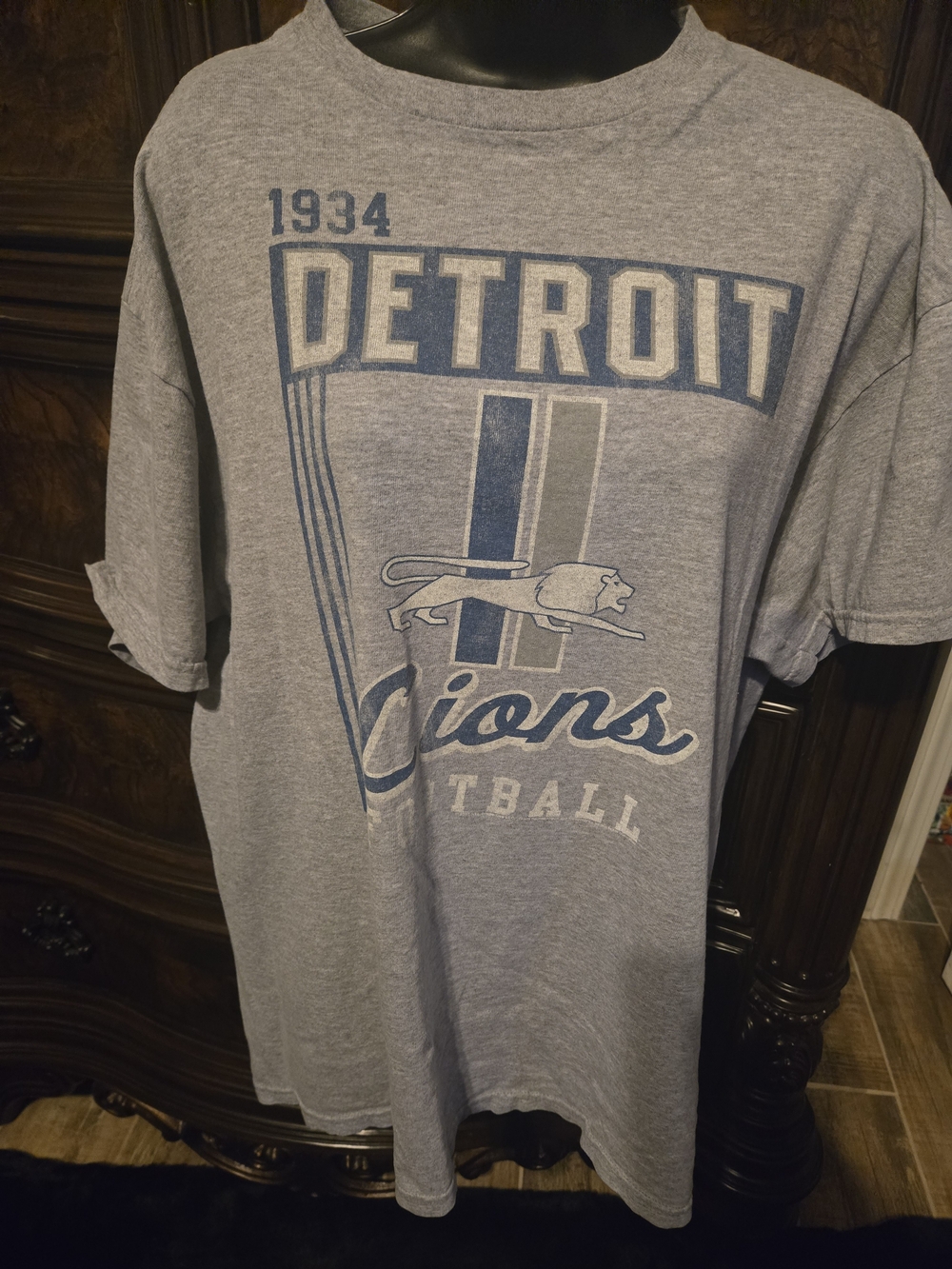 Junk Food Detroit Lions TShirt Mens XL 1934 Football Throwback Leaping Lion Grey